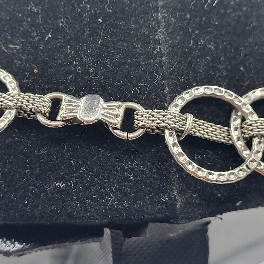Vintage Chunky Silver Flat Band Circular Detail Necklace 16in